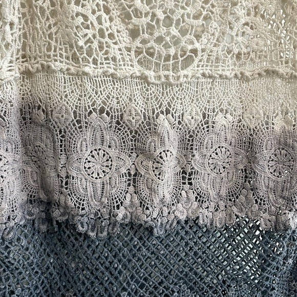 American Eagle Outfitters Crochet Lace Tank - Picture 2 of 3